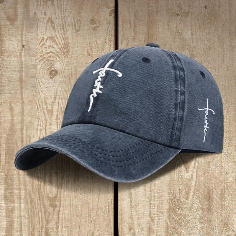 Christianartworkshop Minimalistische Baseballkappe mit Glaubenskreuz: Lässiger Stil mit einer kraftvollen Botschaft - Marineblau - image 3