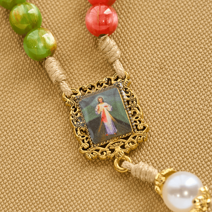 Christianartworkshop Handgefertigter Rosenkranz „Christmas Blessings“ der Göttlichen Barmherzigkeit mit rot-grünen Perlen und bronzenem Kruzifix - image 7