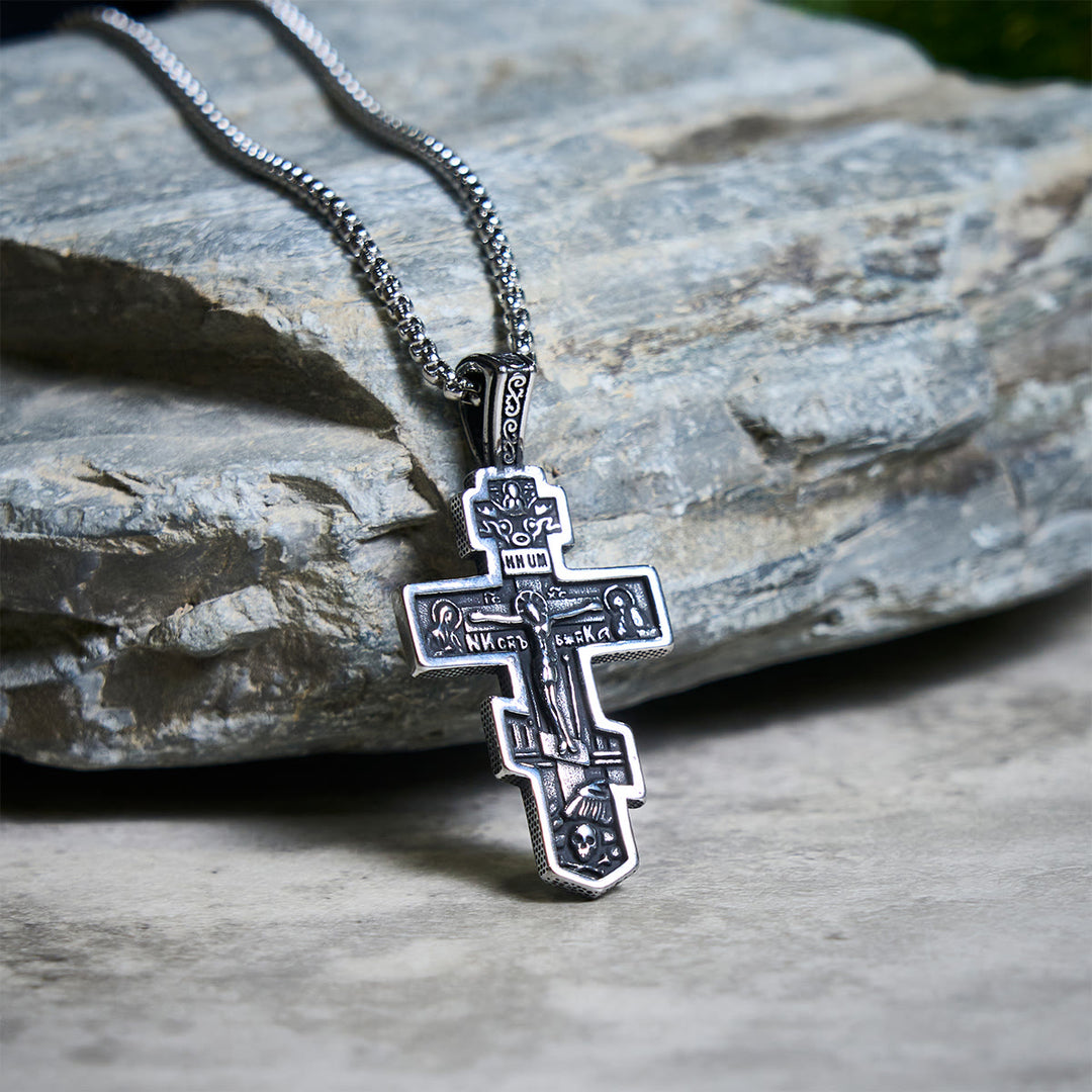 Zweifarbige orthodoxe Kruzifix-Halskette von Christianartworkshop mit tiefer spiritueller Bedeutung - Silber & Schwarz - image 0