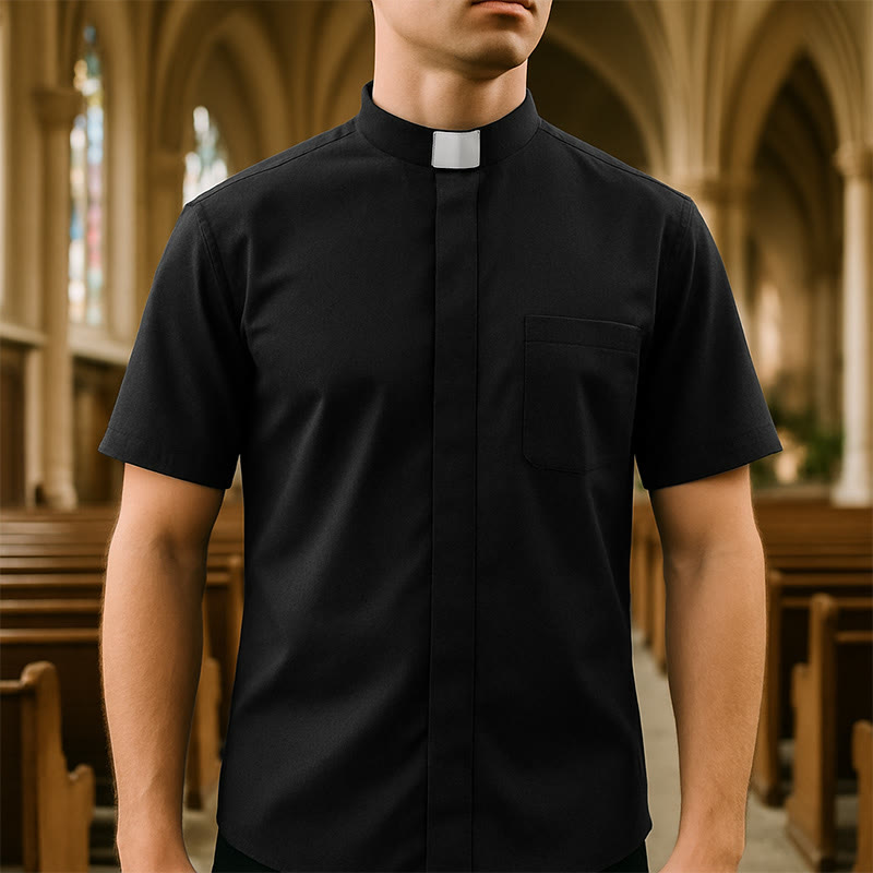 Modernes Unisex-Pfarrerhemd von Christianartworkshop mit weißem Kragen: Elegantes schwarzes Glaubenshemd - Kurzarm - 5XL - image 0