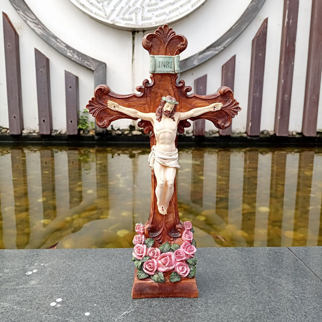 Christianartworkshop Classic INRI – Kruzifix-Ornament mit Inschrift: Ein anmutiger Ausdruck des frommen Glaubens - image 4