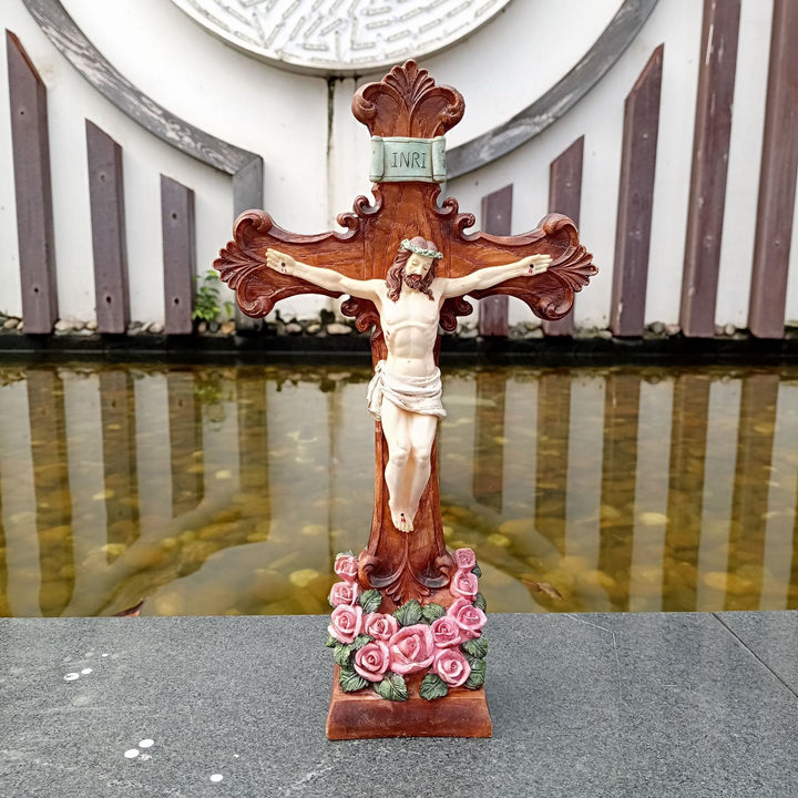 Christianartworkshop Classic INRI – Kruzifix-Ornament mit Inschrift: Ein anmutiger Ausdruck des frommen Glaubens - image 4