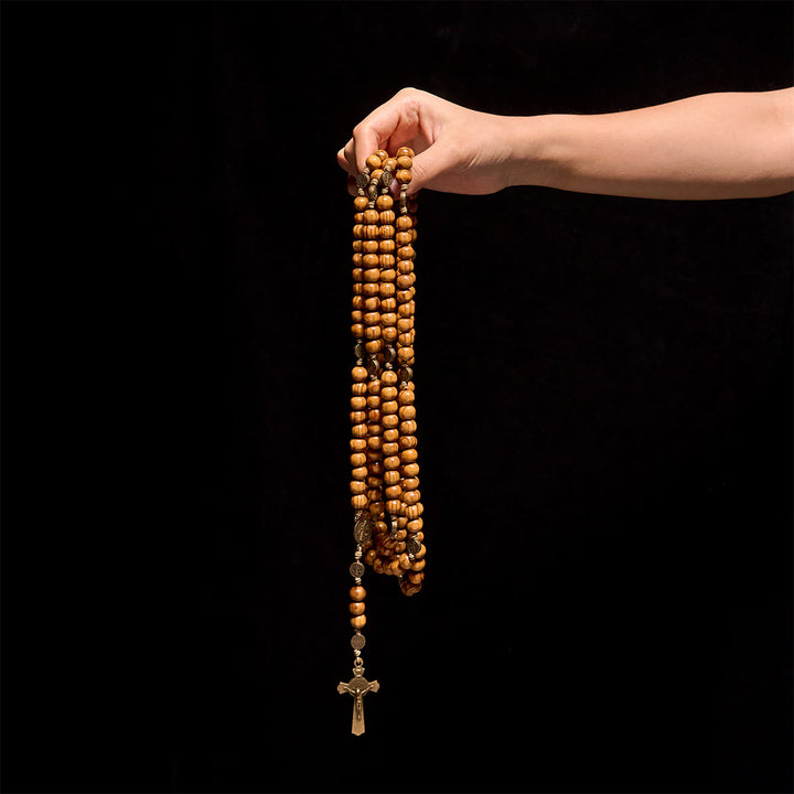 Christianartworkshop 15/20 Dekaden-Rosenkranz aus Olivenholz mit dem Design des Heiligen Benedikt, Kruzifix und Hüftkette – Göttliche Hingabe im doppelten Nutzen - image 22