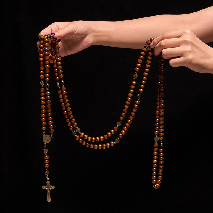 Christianartworkshop 15/20 Dekaden-Rosenkranz aus Olivenholz mit dem Design des Heiligen Benedikt, Kruzifix und Hüftkette – Göttliche Hingabe im doppelten Nutzen - image 25