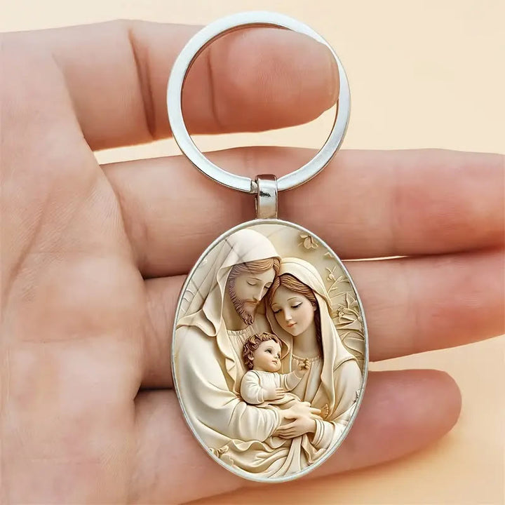 Christianartworkshop Klassischer ovaler Schlüsselanhänger der Heiligen Familie in sanften Tönen: Ewiges Emblem des Glaubens – Gefüllte Familienbande - image 1
