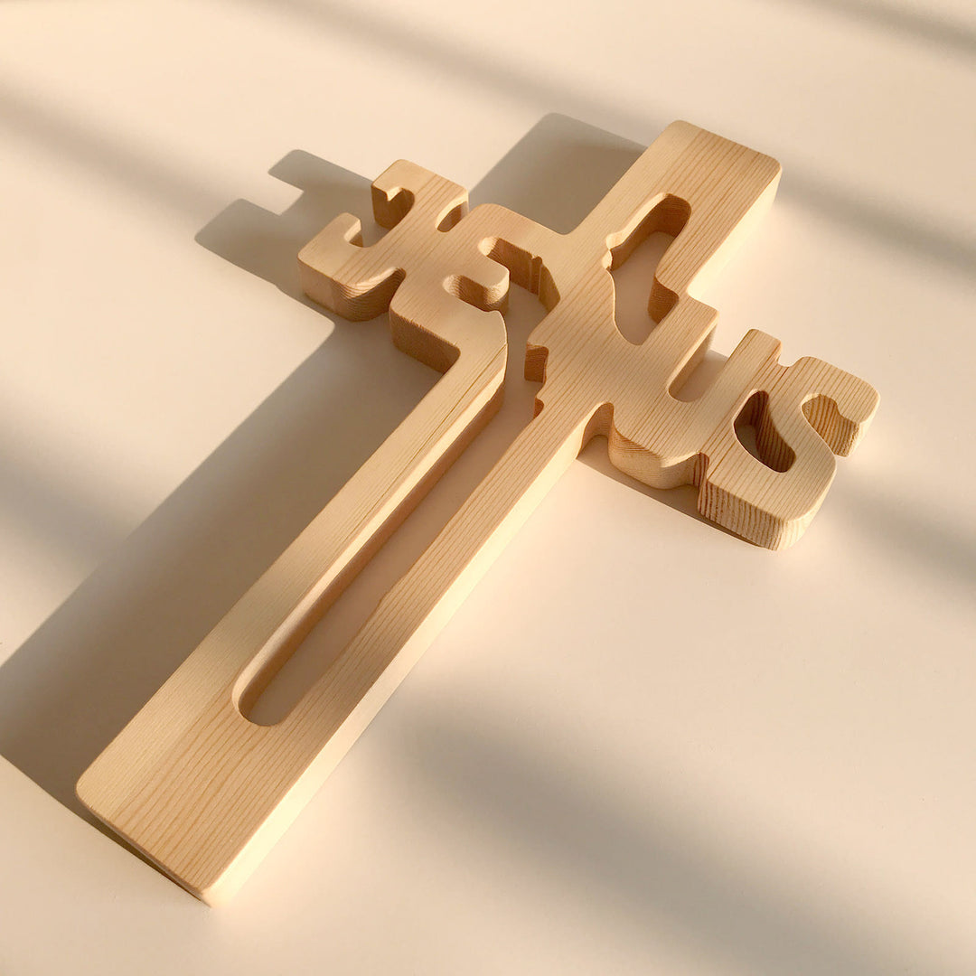 Christianartworkshop Jesus-Silhouette-Kreuz aus Kiefernholz mit hohl geschnitztem Design - image 2
