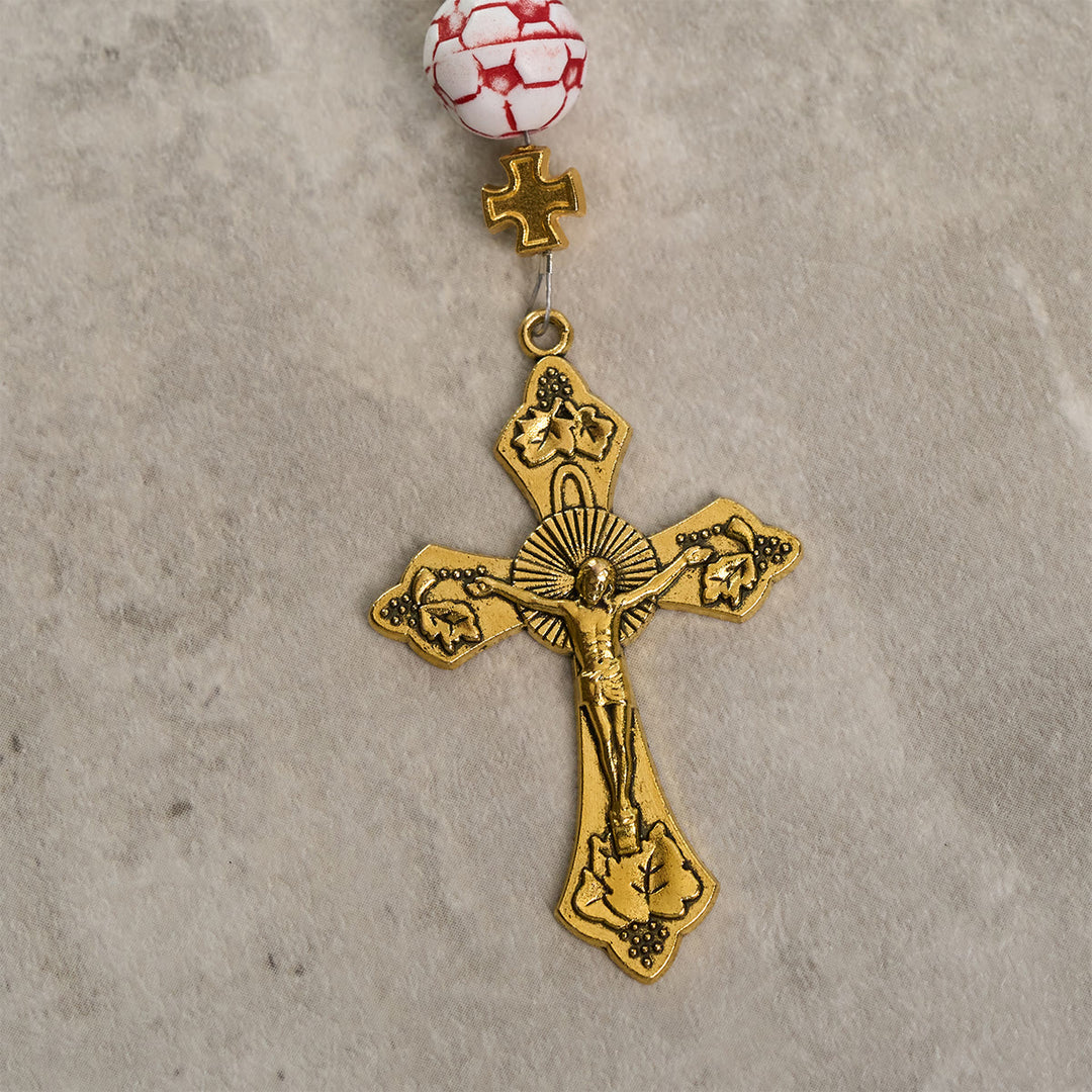 Christianartworkshop Zweifarbiger Fußball-Rosenkranz „Glaube und Sieg“ mit Kruzifix und Heiligem Gral - image 8