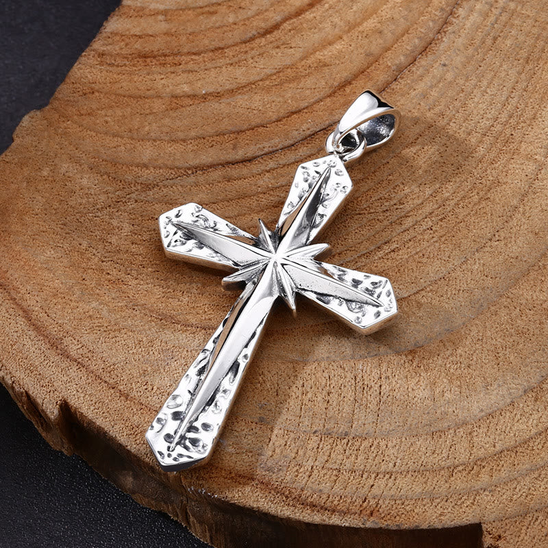 Christianartworkshop Klassische, polierte Kreuzkette aus Sterlingsilber: Ein dezentes und doch heiliges Symbol der Hingabe - image 1
