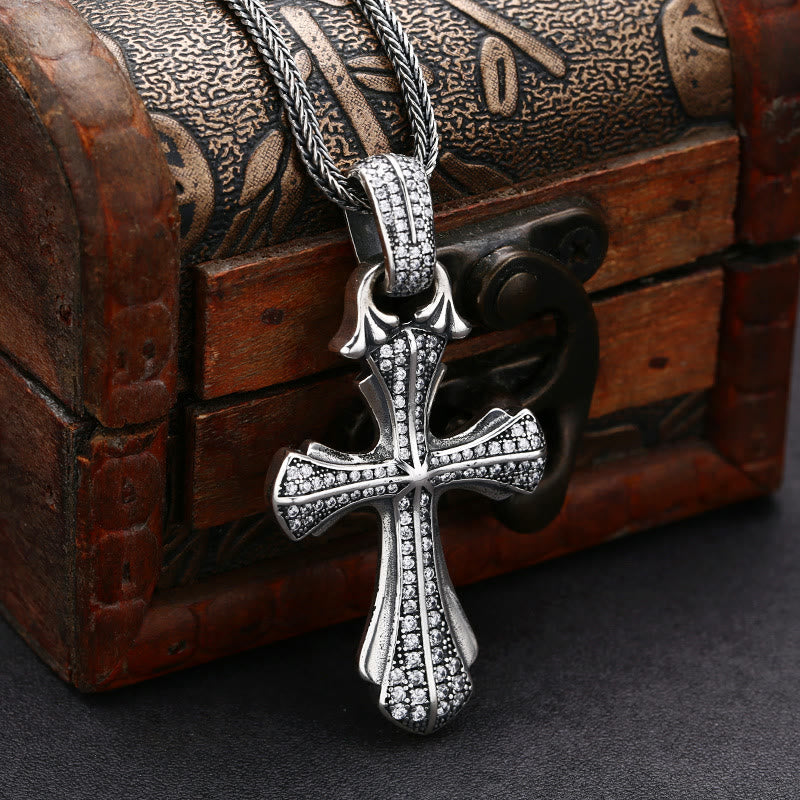Klassische Kreuzkette aus Sterlingsilber von Christianartworkshop mit funkelnden Steinen: Ein tiefgründiges Symbol des Glaubens - 925 Sterlingsilber - image 0