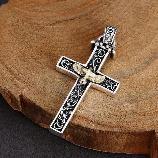 Christianartworkshop Filigrane Kreuzkette aus Sterlingsilber mit goldener Taube: Eine exquisite Mischung aus Detail und Hingabe - image 2