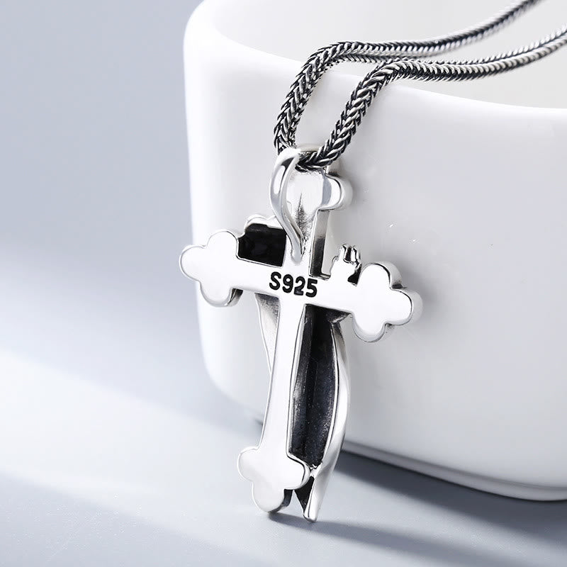 Christianartworkshop Retro-Anhänger mit Flügelkreuz aus Sterlingsilber: Ein nostalgisches Symbol des Glaubens - image 1