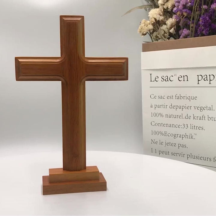 Christianartworkshop Minimalistisches Holzkreuz-Dekor mit Sockel: Ein subtiles Zeichen spiritueller Gelassenheit - image 2