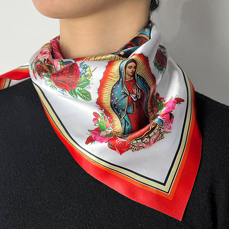 Christianartworkshop Seide – Handgefertigtes Bandana mit dem Muster Unserer Lieben Frau: Ein zeitloses Symbol der Hingabe - Unsere Liebe Frau - image 0