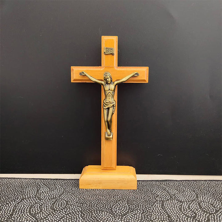 Christianartworkshop Holzkruzifix mit Bronze – getönte Figur: Ein zeitloses Symbol der Hingabe - image 0