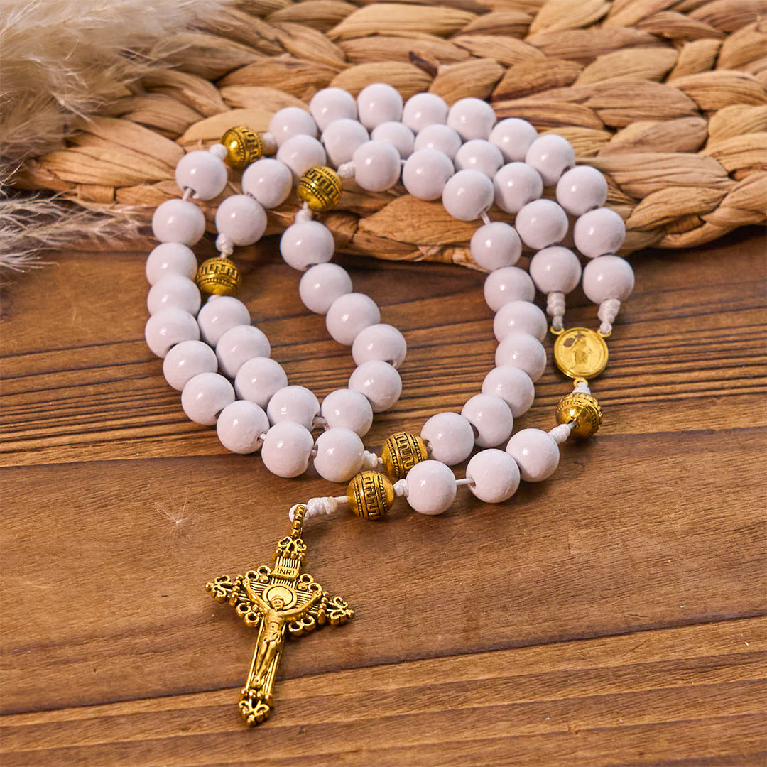 Christianartworkshop Eleganter Rosenkranz aus weißen Perlen mit goldfarbenem Kruzifix und Medaille Unserer Lieben Frau - image 3