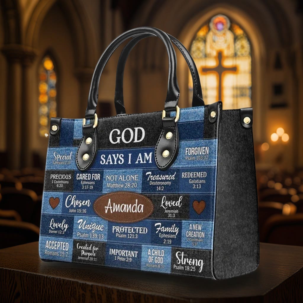 Christianartworkshop Personalisierte Lederhandtasche mit blauem und braunem Patchwork-Muster und Bibelzitaten - XL - Normal (keine Sonderanfertigung) - image 0