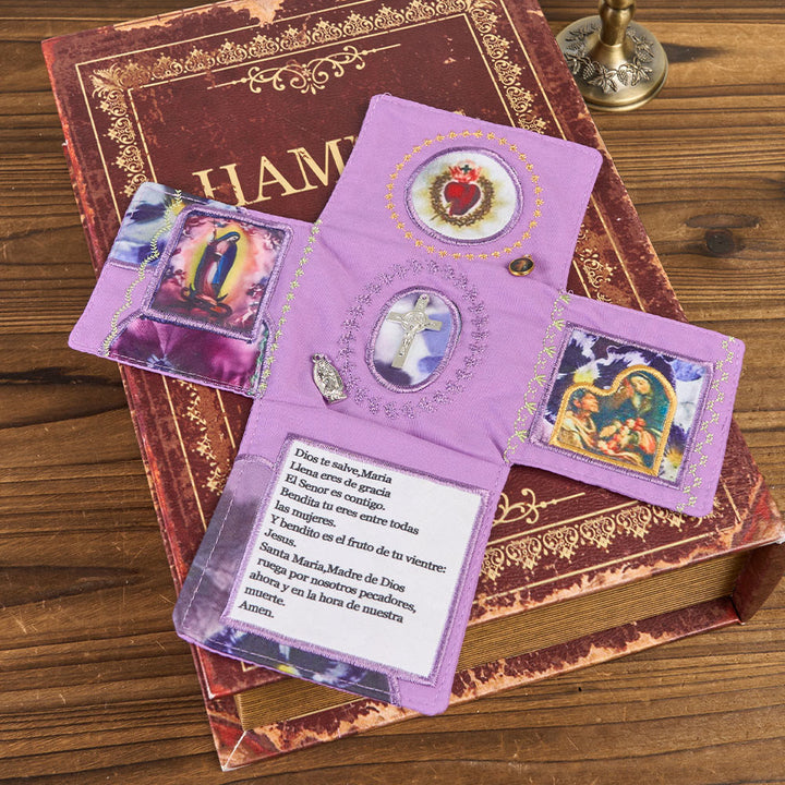 Christianartworkshop Handgefertigtes besticktes Stoffkreuz mit Anhängern: Eine seltene Verschmelzung von Handwerkskunst und Glauben - image 10