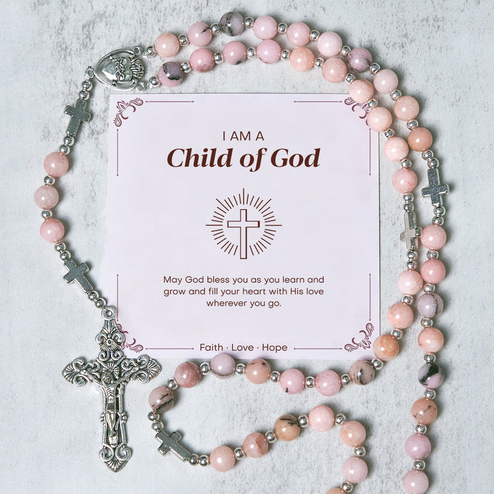 Christianartworkshop GEBETSVOLLER GLAUBE: Handgefertigter Rosenkranz aus rosa runden Perlen mit Geschenkkarte - Kind Gottes - image 0