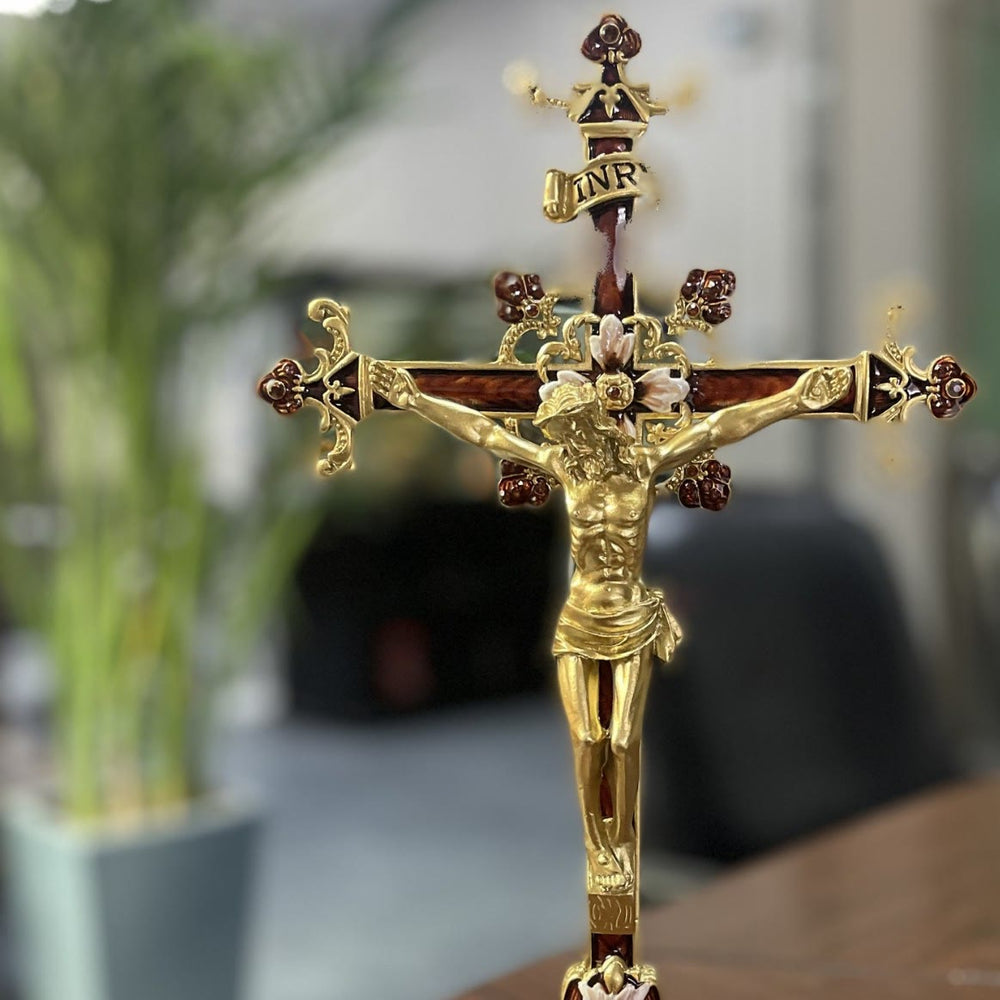 Christianartworkshop Kruzifix-Tischdeko mit INRI-Inschrift und kunstvoller Handwerkskunst - image 1