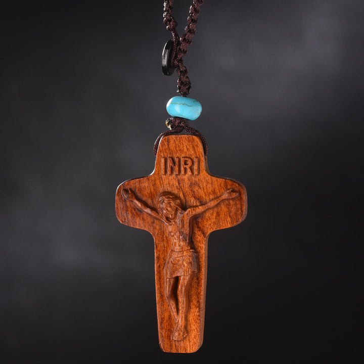 Christianartworkshop Zweifarbiger Schlüsselanhänger aus Holz mit Jesuskreuz und INRI-Perle und Türkis - image 3