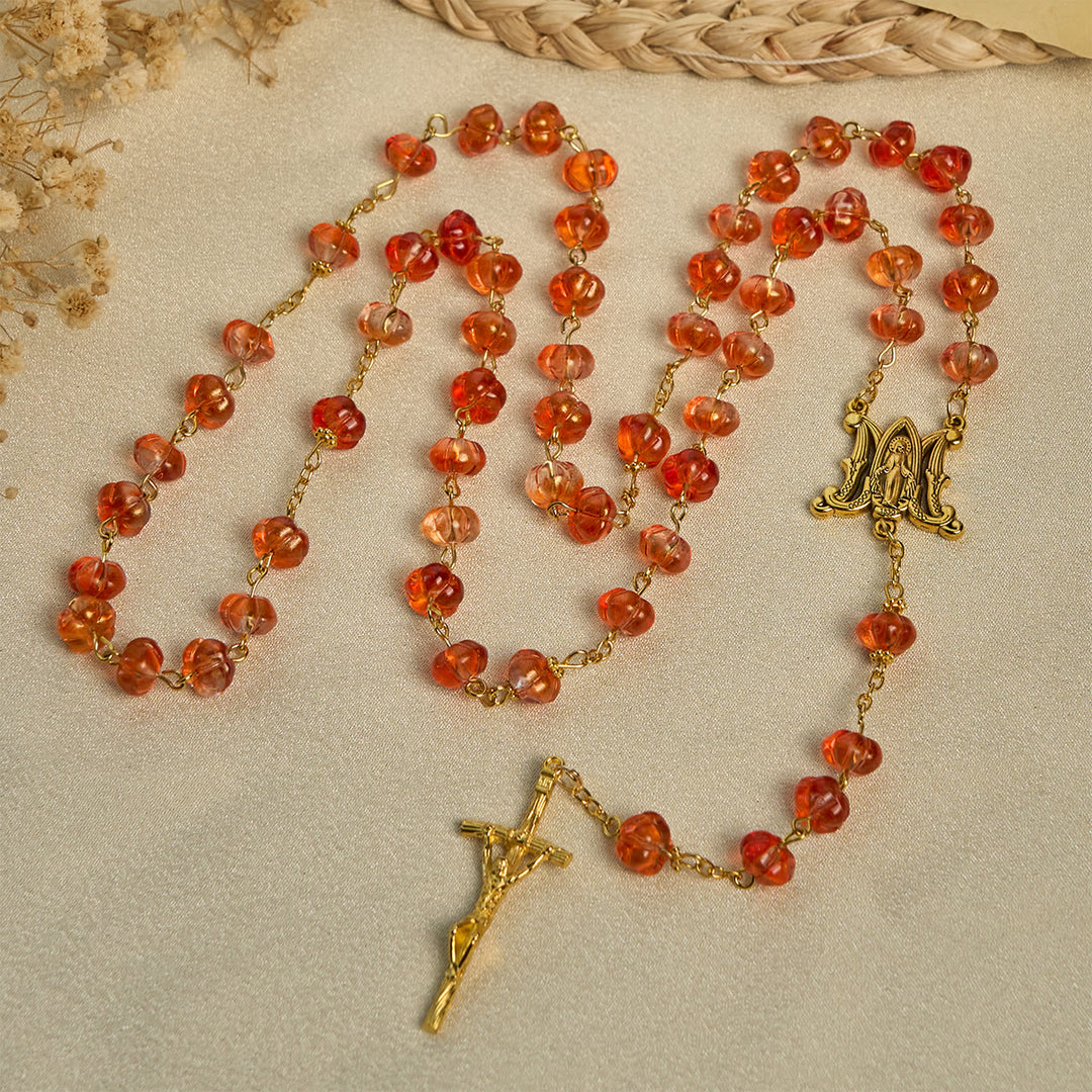 Christianartworkshop Erntedankfest: Rosenkranz aus heiligen Kürbisperlen mit Wundertätiger Medaille und Kreuz - image 2