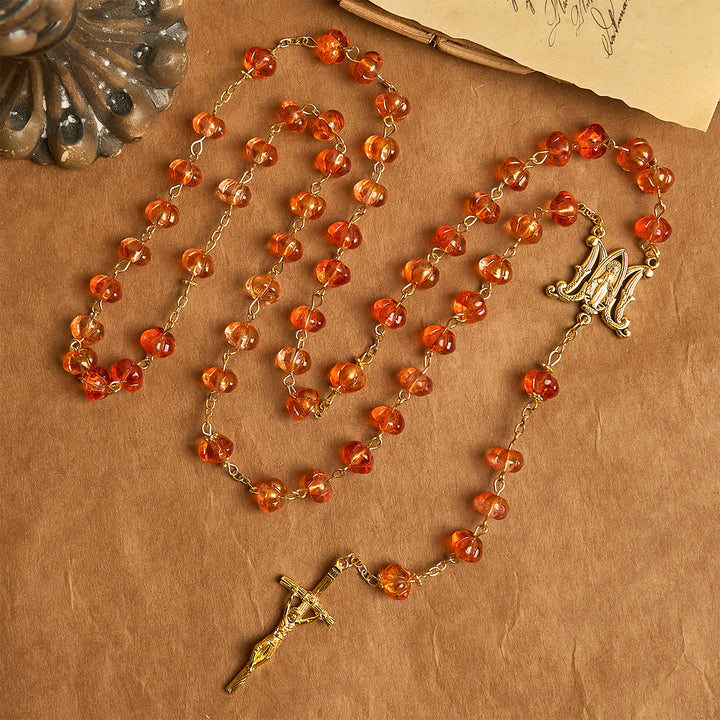 Christianartworkshop Erntedankfest: Rosenkranz aus heiligen Kürbisperlen mit Wundertätiger Medaille und Kreuz - image 4