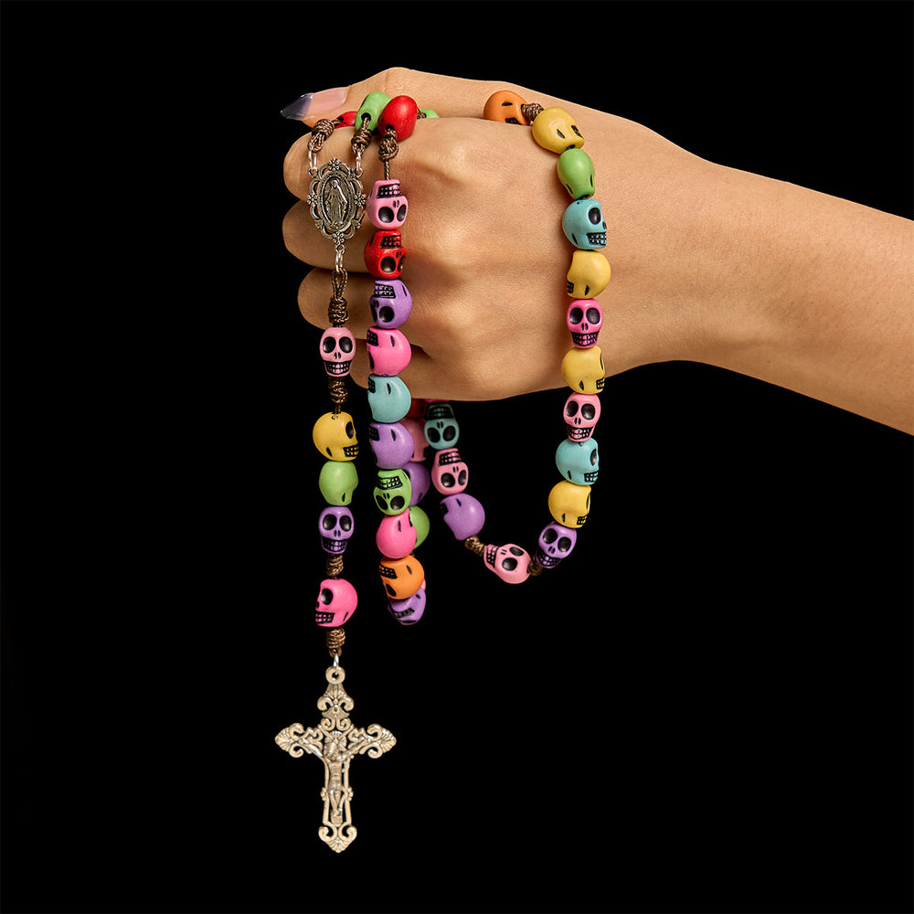 Christianartworkshop Rosenkranz mit Totenkopf-Perlen und Vintage-Silberkruzifix - image 1