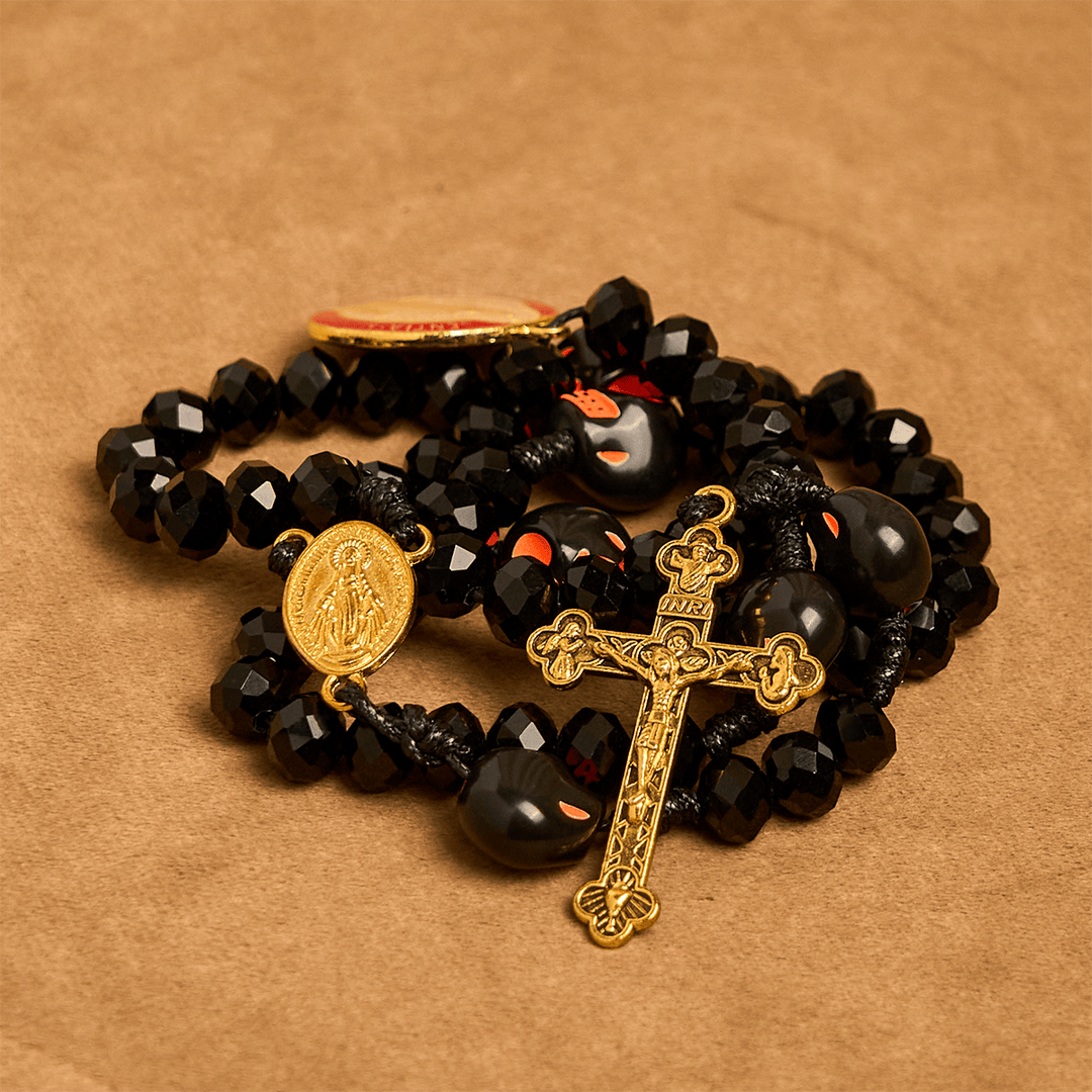 Christianartworkshop Rosenkranz im gotischen Stil: Schwarzes Totenkopf-Design mit goldenem Kruzifix - image 5