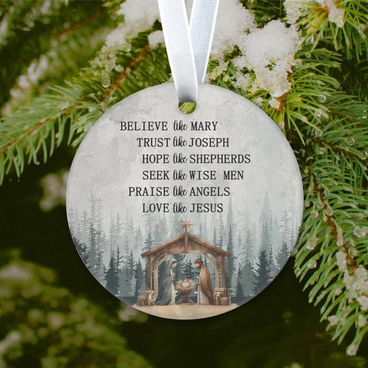 Christianartworkshop Weihnachtskrippe mit hängenden Ornamenten „Glaube wie Maria, liebe wie Jesus“ - Acryl - image 0