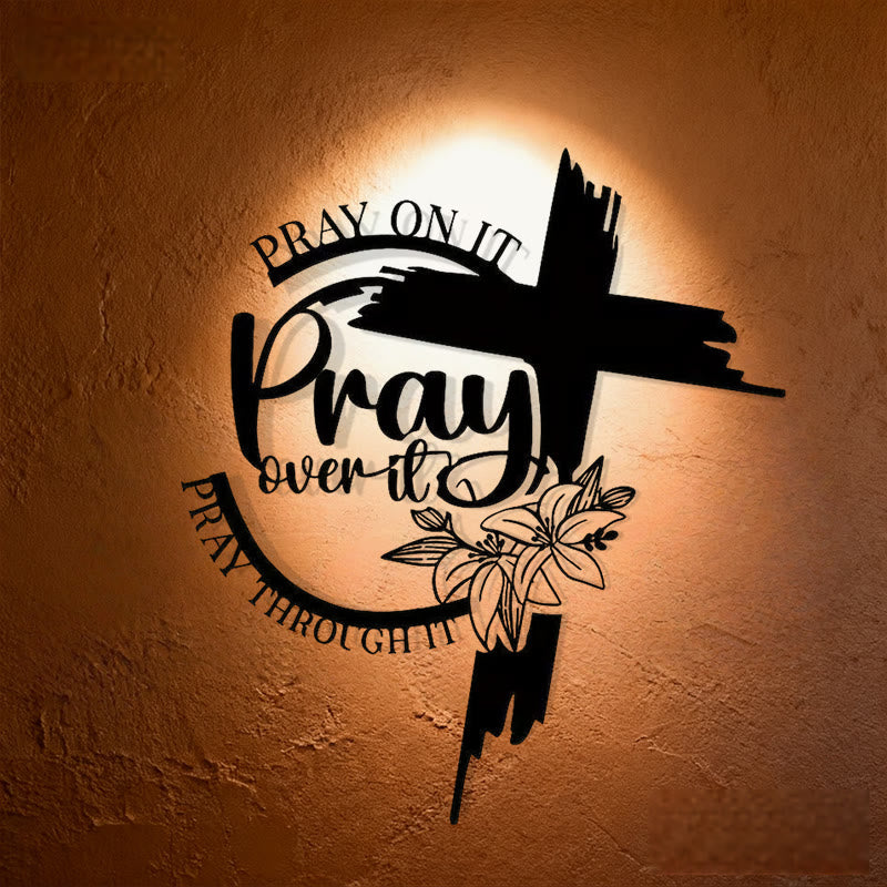 Christianartworkshop Moderner Stil „Pray Over It“-Zitat, inspirierende Wanddekoration aus Metall - Schwarz - 14.17"*15.74"/36*40cm - image 0