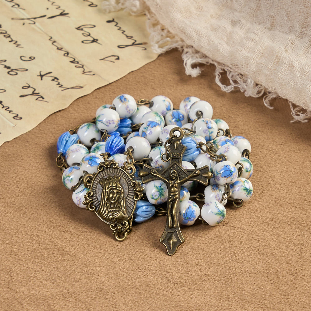 Christianartworkshop Rosenkranz mit unbeflecktem Herzen Mariens und Kruzifix, rund, 8 mm, blaue Kette aus Acryllegierung mit Blumenmuster - image 1