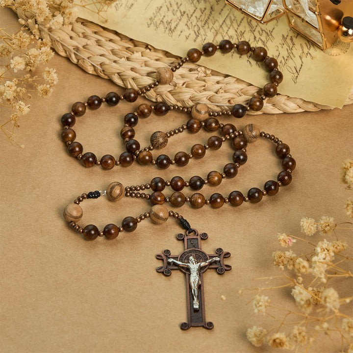 Christianartworkshop Kunsthandwerklicher Rosenkranz aus Holz: Erdfarbene Perlen und Jesus-Kruzifix - image 4