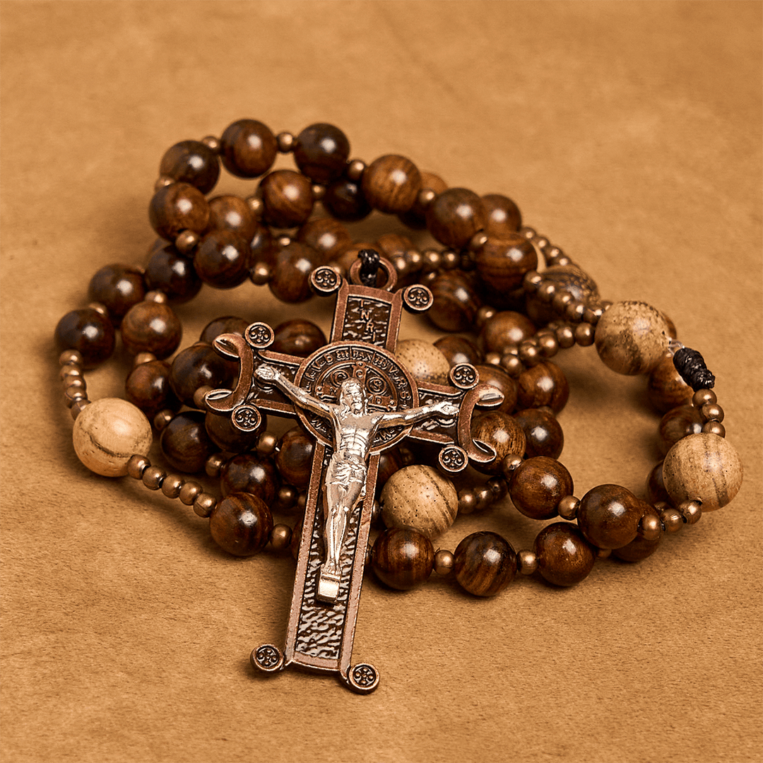 Christianartworkshop Kunsthandwerklicher Rosenkranz aus Holz: Erdfarbene Perlen und Jesus-Kruzifix - image 6