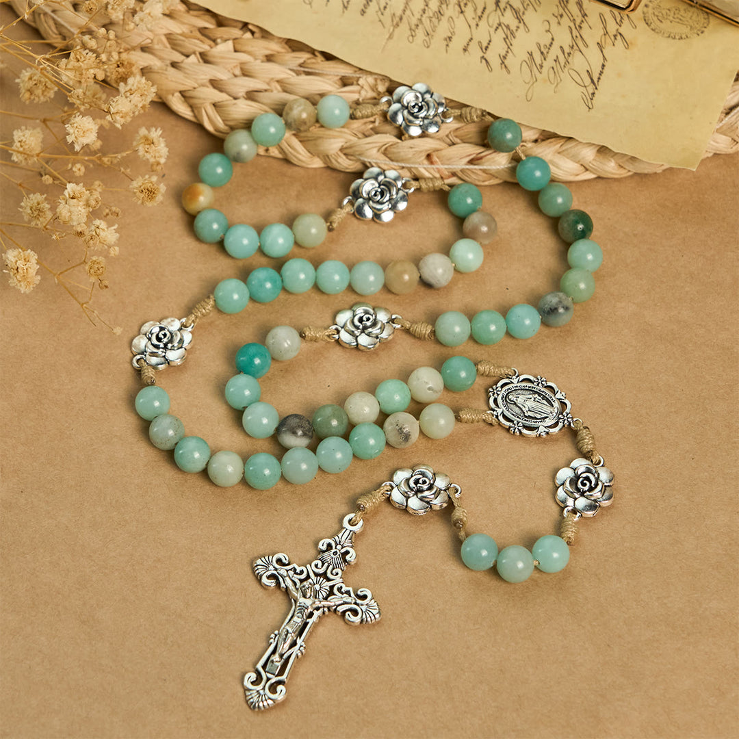 Christianartworkshop Rosenkranz mit ruhiger grüner Perle und Blumenanhängern: Voller Gelassenheit und Segen - image 6