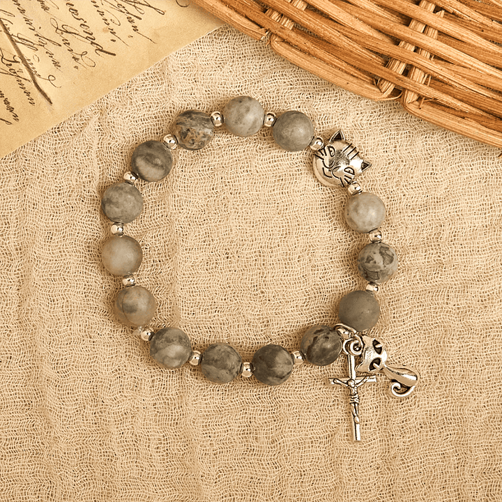 Christianartworkshop Gebetsrosenkranz mit hellgrauer getigerter Katze: Gebetsvolle Fürsorge für streunende Katzen, Armband, Tierrosenkranz - image 11