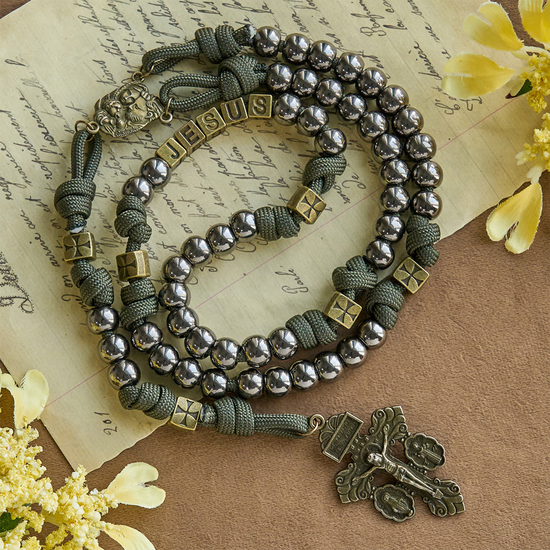 Christianartworkshop Militär – Paracord-Rosenkranz im Stil: Silberfarbene Perlen und Messing JESUS - Paracord-Rosenkranz - image 0