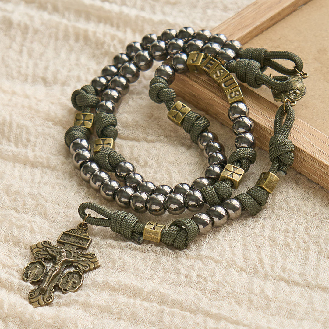 Christianartworkshop Militär – Paracord-Rosenkranz im Stil: Silberfarbene Perlen und Messing JESUS - image 4