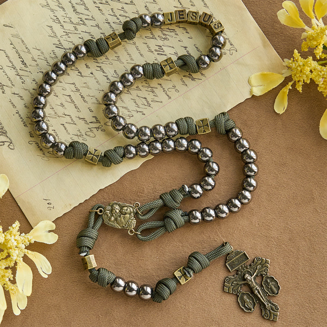 Christianartworkshop Militär – Paracord-Rosenkranz im Stil: Silberfarbene Perlen und Messing JESUS - image 5