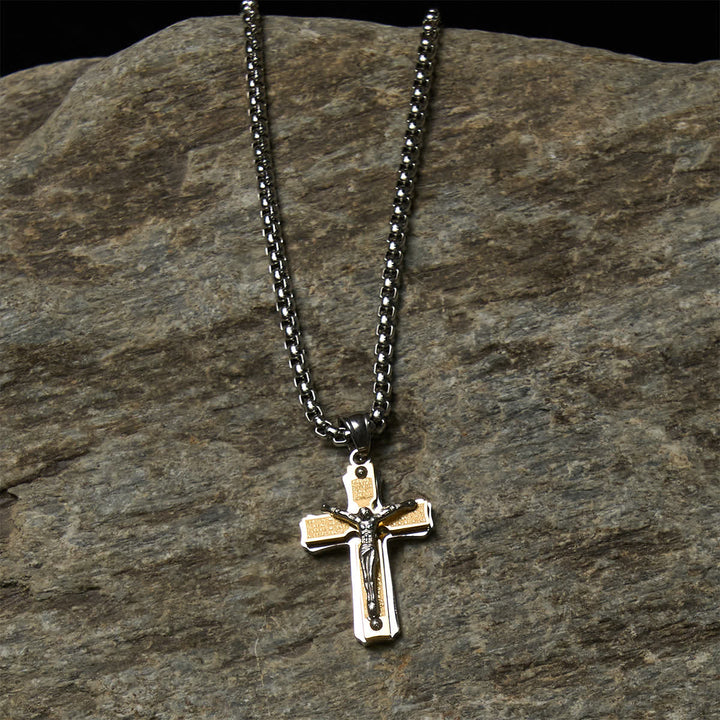 Christianartworkshop Zweifarbige Halskette mit Kruzifix aus Metall mit Jesusfigur: Glaube & Kunst Fusion - image 1