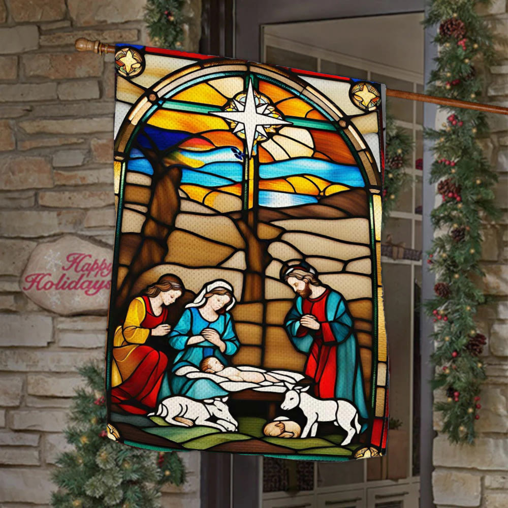 Christianartworkshop Gartenflagge mit der Heiligen Familie und der Geburt Christi: gebeizt – Weihnachtsdekoration im Stil - image 1