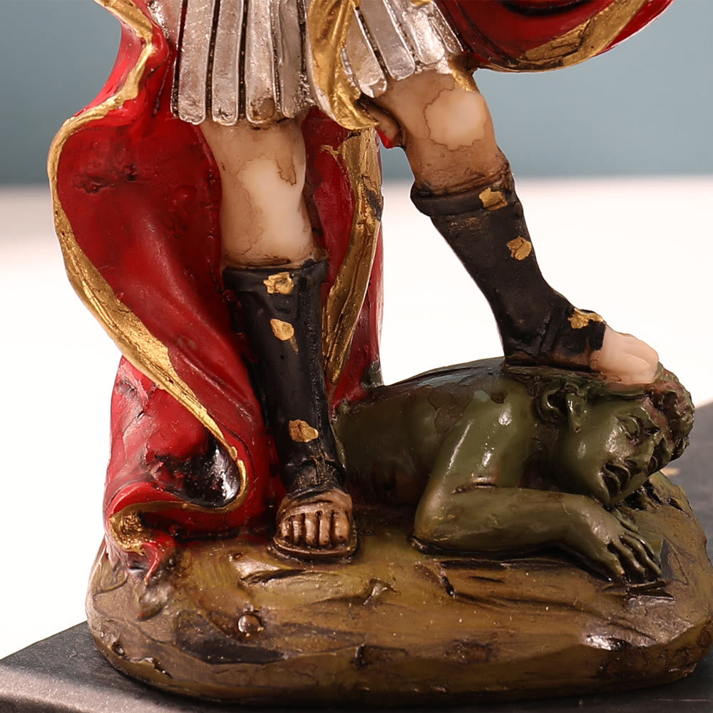 Christianartworkshop St. Michael Kriegerengel Desktop-Ornament: Schutzengel besiegt das Böse - image 4