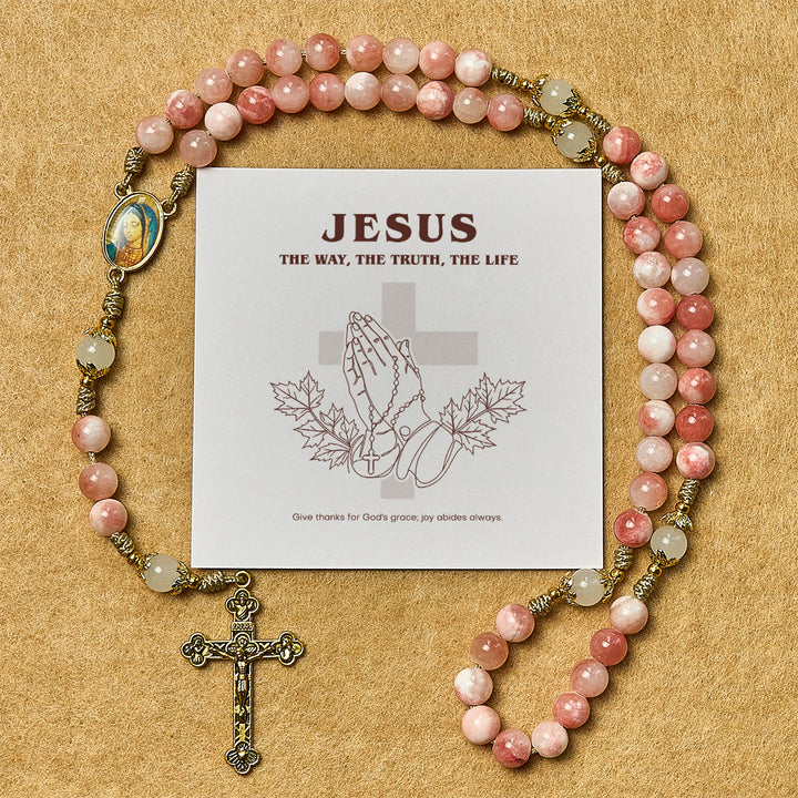 Christianartworkshop Thanksgiving Day: Handgefertigter Rosenkranz aus rosa glänzenden Perlen mit Messingkruzifix und Marienanhänger - Erntedankfest - image 0