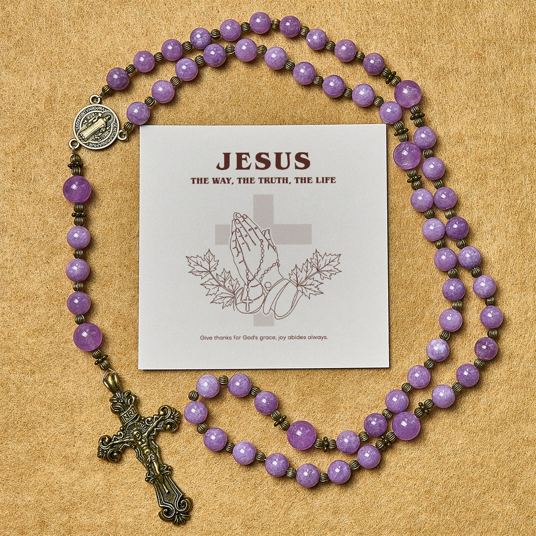 Christianartworkshop Erntedankfest: Rosenkranz aus violettem Granat-Chalcedon mit Kruzifix und dem Heiligen Benedikt: Anmutige spirituelle Verbindung - Erntedankfest - image 0