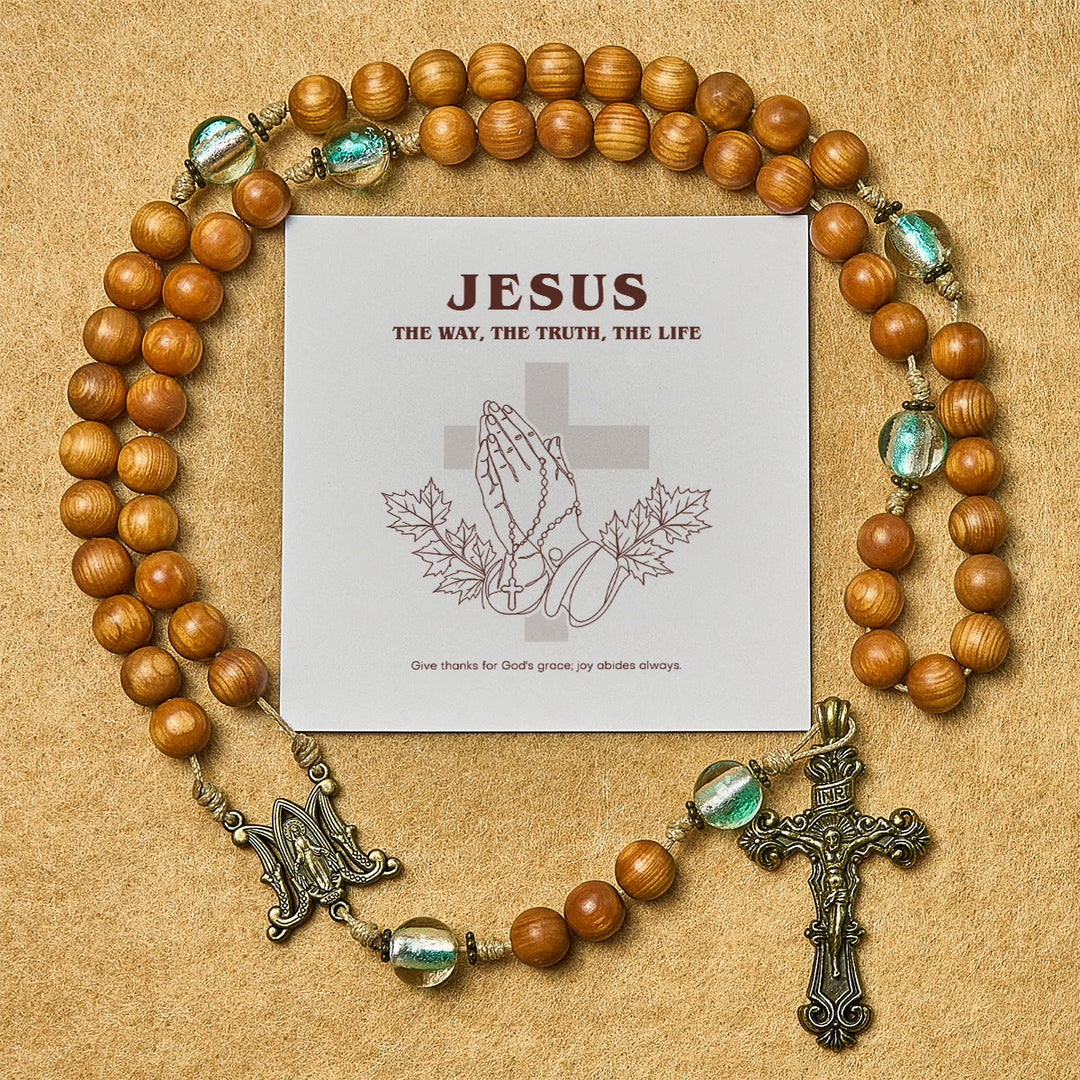 Christianartworkshop Erntedankfest: Klassischer Thuja-Rosenkranz aus braunem Holz mit hellgrünen Perlen und Unserer Lieben Frau - Erntedankfest - image 0