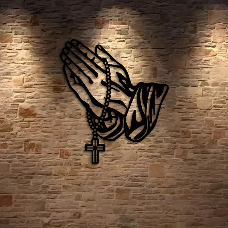 Christianartworkshop Klassische betende Hände mit Rosenkranzkreuz, schwarzes Metall, Wanddekoration - image 2