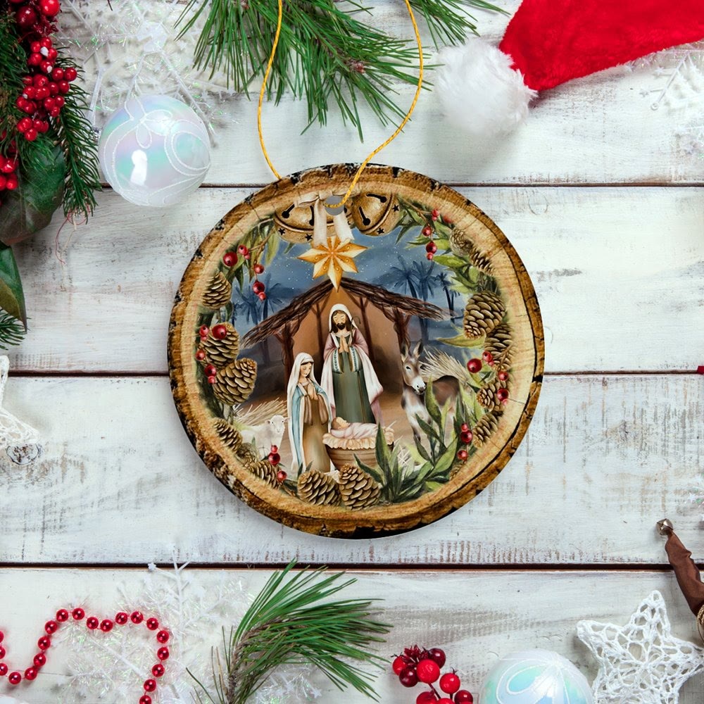 Christianartworkshop Weihnachtskrippe im rustikalen Stil mit Glocken und hängenden Sternenornamenten - image 4