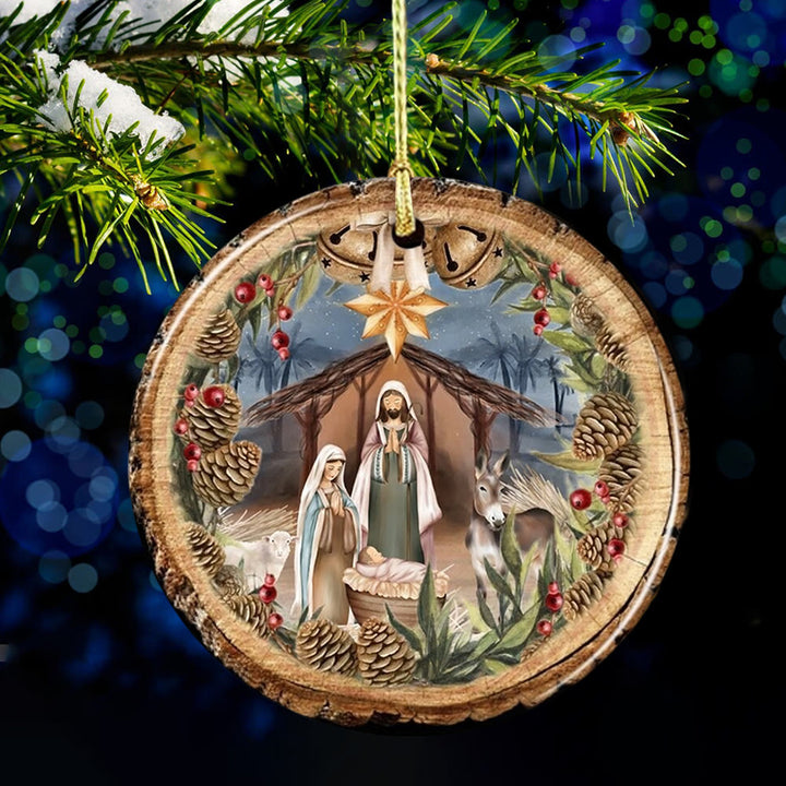 Christianartworkshop Weihnachtskrippe im rustikalen Stil mit Glocken und hängenden Sternenornamenten - image 5