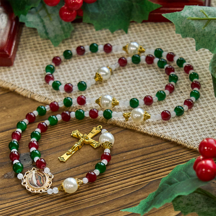 Christianartworkshop Stechpalmenkranz, dreifarbiger Weihnachts-Rosenkranz mit Perlen: Feiern Sie die heilige Geburt - image 3
