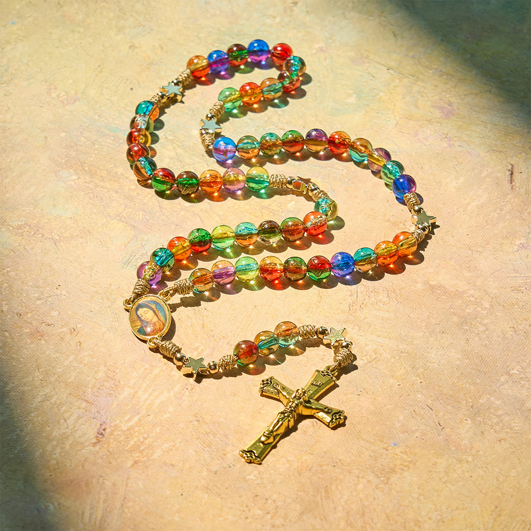 Christianartworkshop Festliche Freude, bunte, klare Perlen und Sternakzente, Weihnachtsrosenkranz: Folge dem Heiligen Licht - image 7