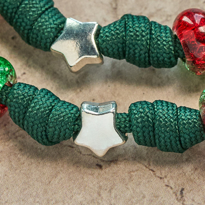 Christianartworkshop Weihnachts-Rosenkranz mit Paracord-Anhänger, Segen der Heiligen Familie, mit glänzenden rot-grünen Perlen - image 11